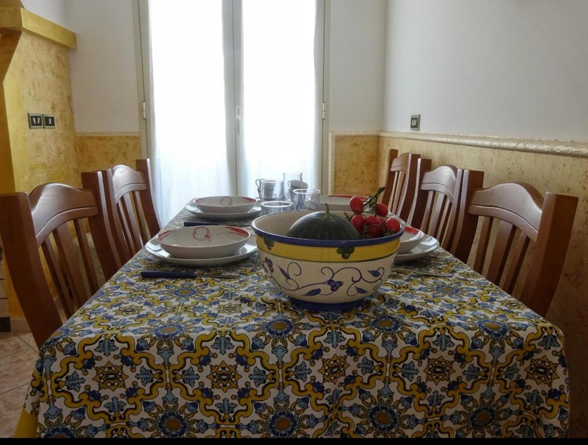 Вилла La Pietra Bianca Portopalo Di Capo Passero Экстерьер фото